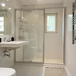 Apartament молинезия