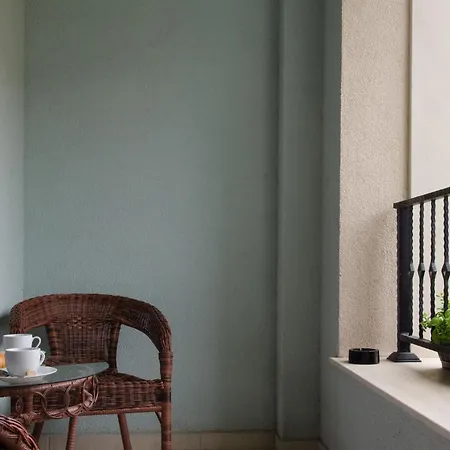 молинезия Διαμέρισμα *