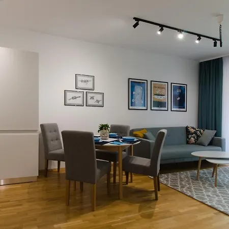 молинезия Άγιος Κωνσταντίνος και Ελένη