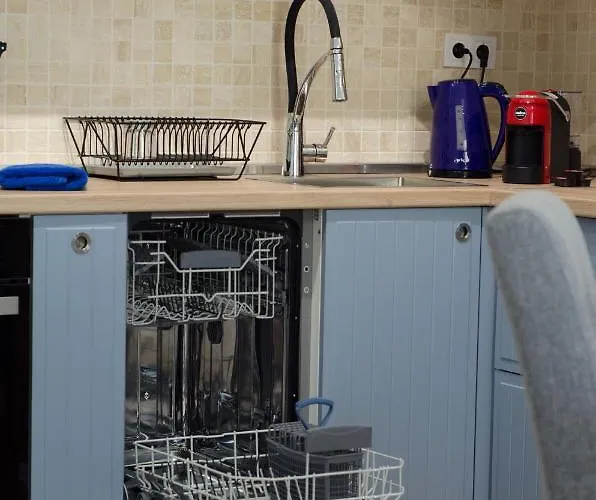 молинезия Apartamento Saints Constantine and Helena