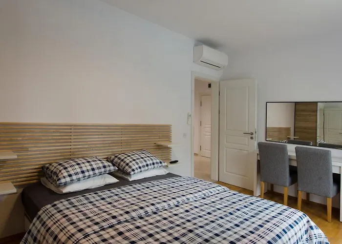 молинезия Apartamento Saints Constantine and Helena