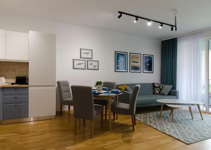 молинезия Saints Constantine and Helena